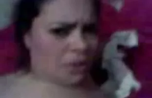 Trẻ, tóc vàng trên đầu gối của cô liếm cô phim sex phu de nhat ban người yêu của cực khoái.