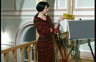 Khi anh gặp, mình dây, các chàng cố gắng để tìm ông lớn. Nhưng thậm chí thực tế là các cô gái thường không mặc áo ngực, tâm linh đó không đeo nó. Ông đã suy nghĩ của một chiến lược để có được những gì anh muốn. Trong video này, người đàn ông sử dụng một mẹo nhỏ để thực hiện kế hoạch của mình làm việc. Sau khi chờ đợi cho ngày, cô ấy đã đến để làm đẹp với một hộp sôcôla. Tất nhiên, kẹo sớm phim sex nhật bản vietsub bắt đầu ăn. Ông thích sự chú ý của người mình. Vậy ông quyết định cám ơn các chàng trai, và anh không chỉ cho cô ấy thấy được cô, nhưng cũng có những pisechku.