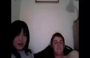 Một sex nhat ban dich tieng viet người giúp việc với đồ lót phụ nữ nghĩ của những nô lệ, thủ dâm với những sai cực khoái.