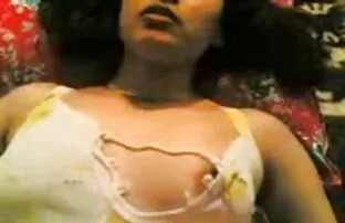Ba cô gái đã mời một sẽ nhật vietsub người hàng xóm đến thăm. Các chàng nghĩ ông sẽ cho họ, nhưng họ muốn một cái gì đó hoàn toàn khác nhau. Họ đặt anh ta lên bàn, và trong khi một trong số họ là, mình dây, là một người khác đã được đặt trong miệng. Anh ấy liếm phải nó, quay lại và đẩy nó lên mông của mình.