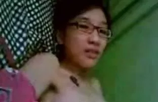 Đôi khi 18 tuổi cô hối tiếc rằng cô ấy trông trẻ, bởi vì vietsub sex nhat ban cô ấy không bán rượu ở siêu thị không có hộ chiếu. Nhưng cô gái đó không thành vấn đề, bởi vì cô đã quan hệ với một người bạn của cha cô, có rooster cô thường xuyên hạnh phúc hút, chấp nhận một âm hộ. Hôm nay, một cô gái mỏng tập hợp mọi thứ với một cụ thể hồi hộp cho một ngày, họ không có ý định để mở ra vì một người yêu kết hôn đến sớm và thấy đối tác của mình trong phòng tắm. Đánh dấu những nhà hàng, lừa bịp, một lớn để nhỏ của người yêu sau khi ông già trong phòng tắm để thủ bên trong một âm đạo.